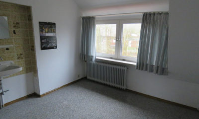 Zimmer III im OG (1-2 Familienhaus, Norden)